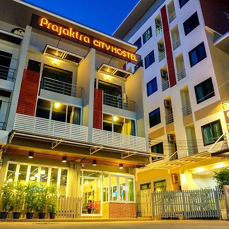 Prajaktra City Hostel Udon Thani Eksteriør billede